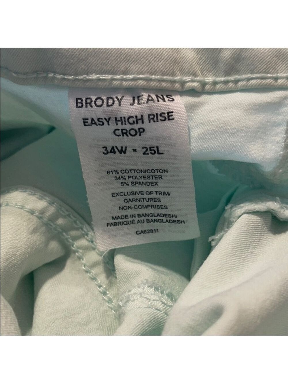 Brody Jeans Easy High Rise Crops. - Picture 3 of 3